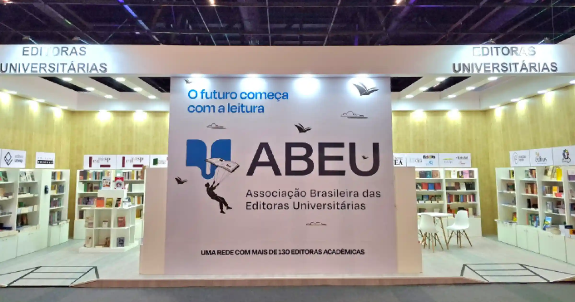 ABEU fortalece Bibliodiversidade e a Ciência na Bienal 2026