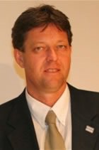 VALTER-KUCHENBECKER.jpeg